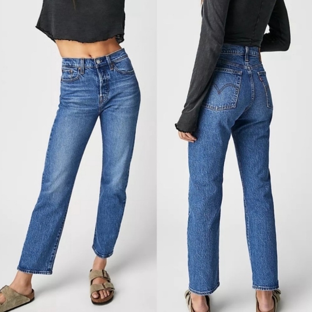 Levi’s Premium Indigo Blue Wedgie Straight High Rise Button Fly Ankle Crop Jeans